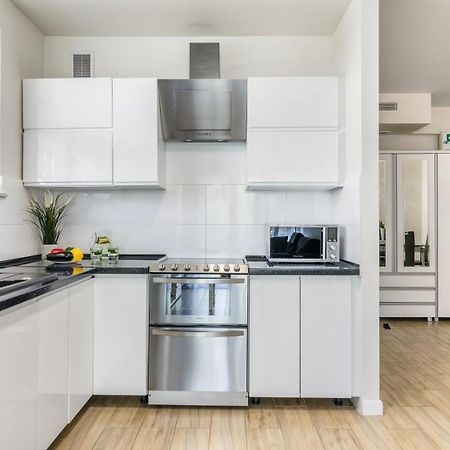 Apartamenty Piamola Jantar Park Ngoại thất bức ảnh