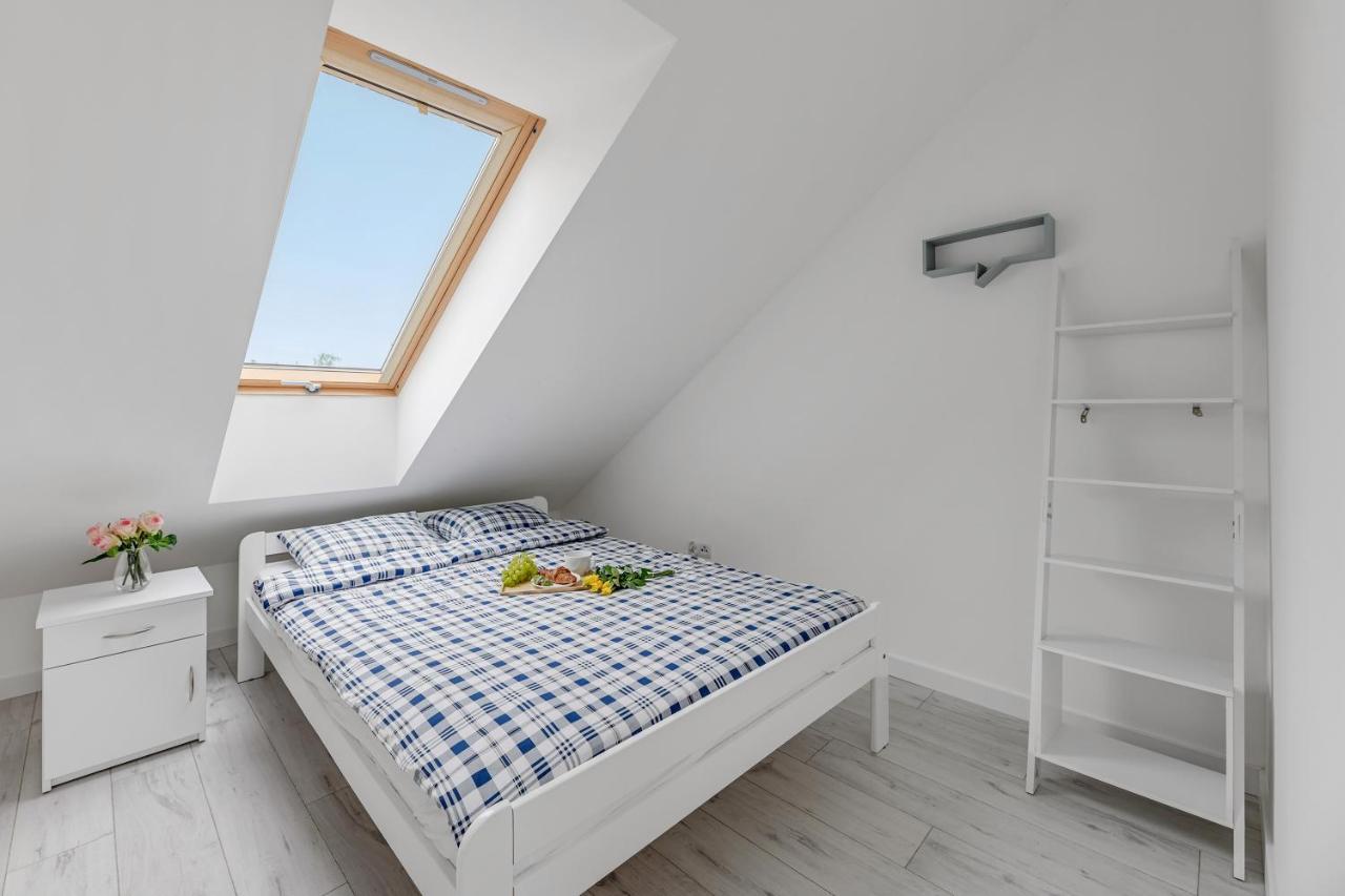 Apartamenty Piamola Jantar Park Ngoại thất bức ảnh